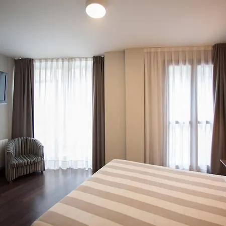 Silken Sirimiri 3* Bilbau