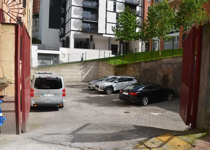 Silken Sirimiri 3* Bilbau