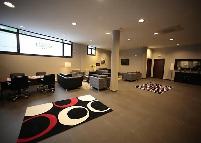 Silken Sirimiri מלון 3*